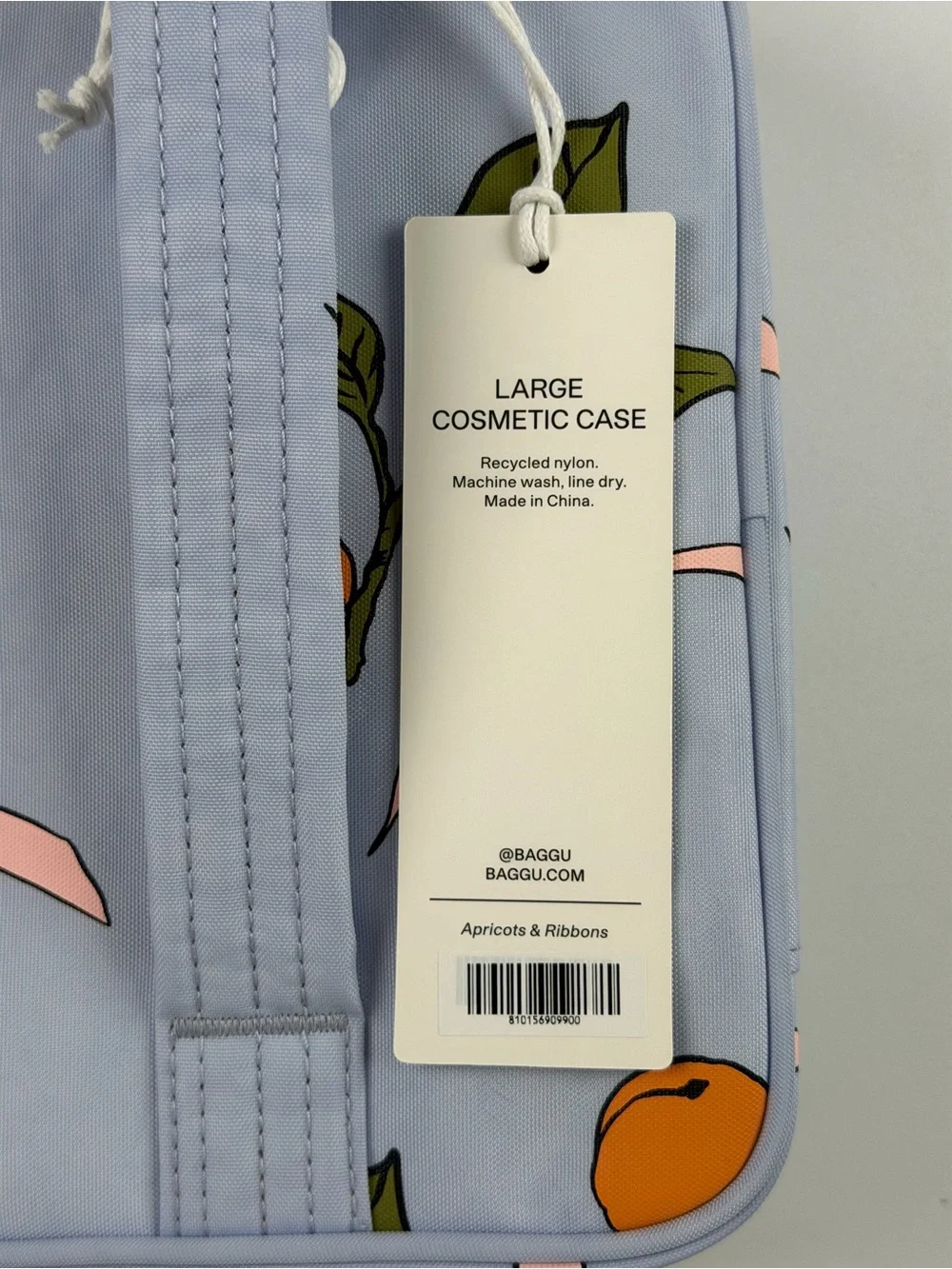 NWT Baggu Large Cosmetic Case in Apricots and Ribbons